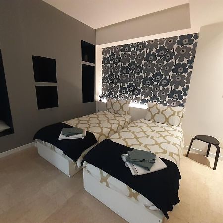 Baretti House- Parcheggio Riservato Per Un Soggiorno Perfetto トリノ エクステリア 写真