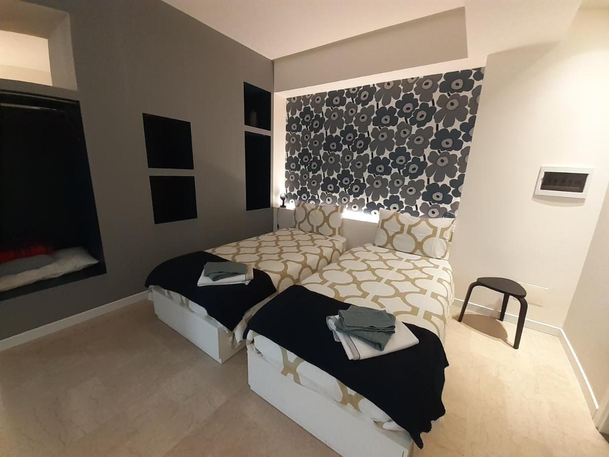 Baretti House- Parcheggio Riservato Per Un Soggiorno Perfetto トリノ エクステリア 写真